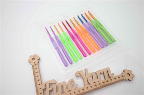 Набор алюминиевых крючков для вязания Maxwell Colors с пластиковой ручкой (2.5-5.0 мм)